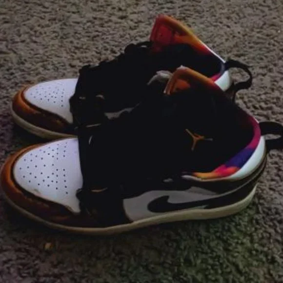 Nike Air jordan Mids